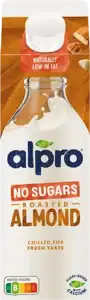 Fles gekoelde Alpro amandeldrink